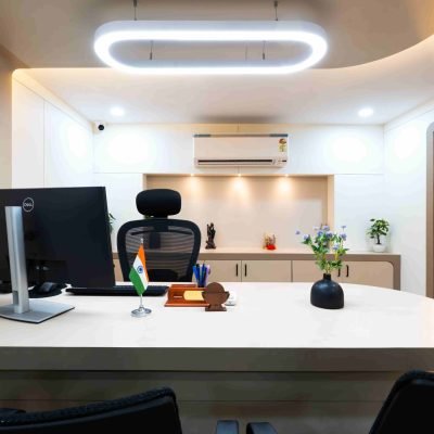 BSK00706-10-compressed