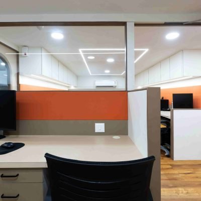 BSK00903-07-compressed